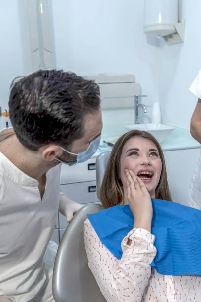 Best Holiday Emergency Dentist in Sully Square, VA